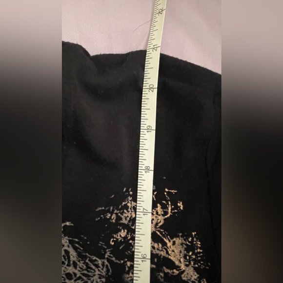 Pullover Sweater Hoodie - Picture 4 of 7